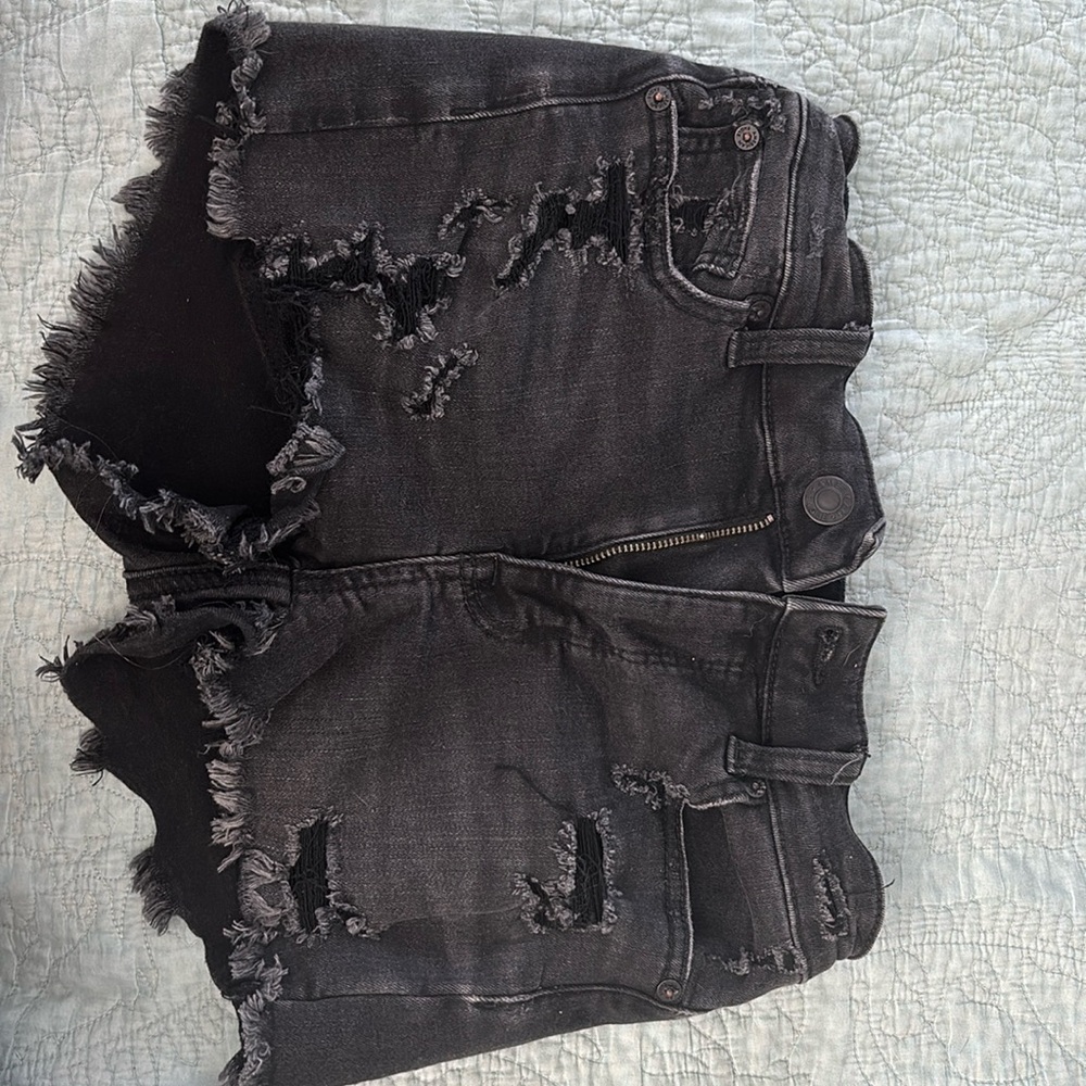 American Eagle size 2 Ne(x)t Level Stretch Jean shorts.